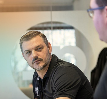 full hero banner - desktop (2)